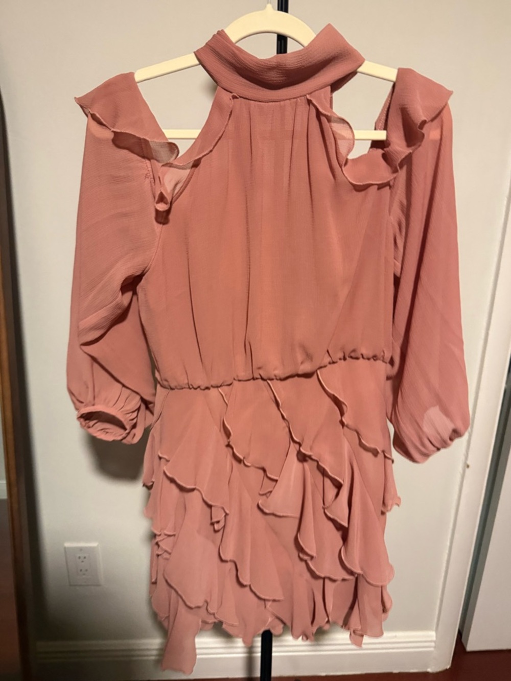 Pink Ruffled Cold-Shoulder Mini Dress - Picture 3 of 5